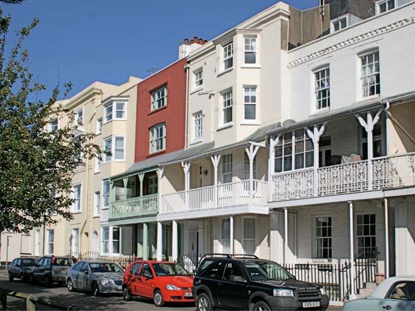 2 bedroom Cottage for rent in Littlehampton
