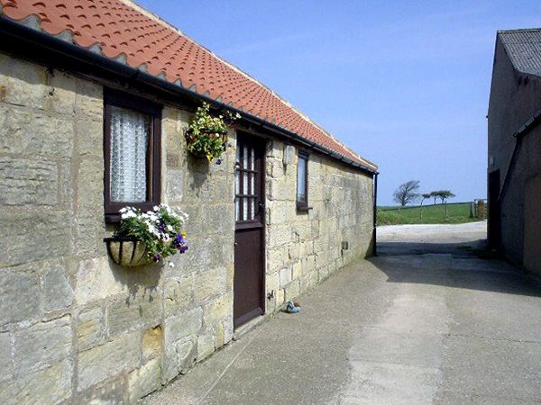 Fylingthorpe holiday cottage