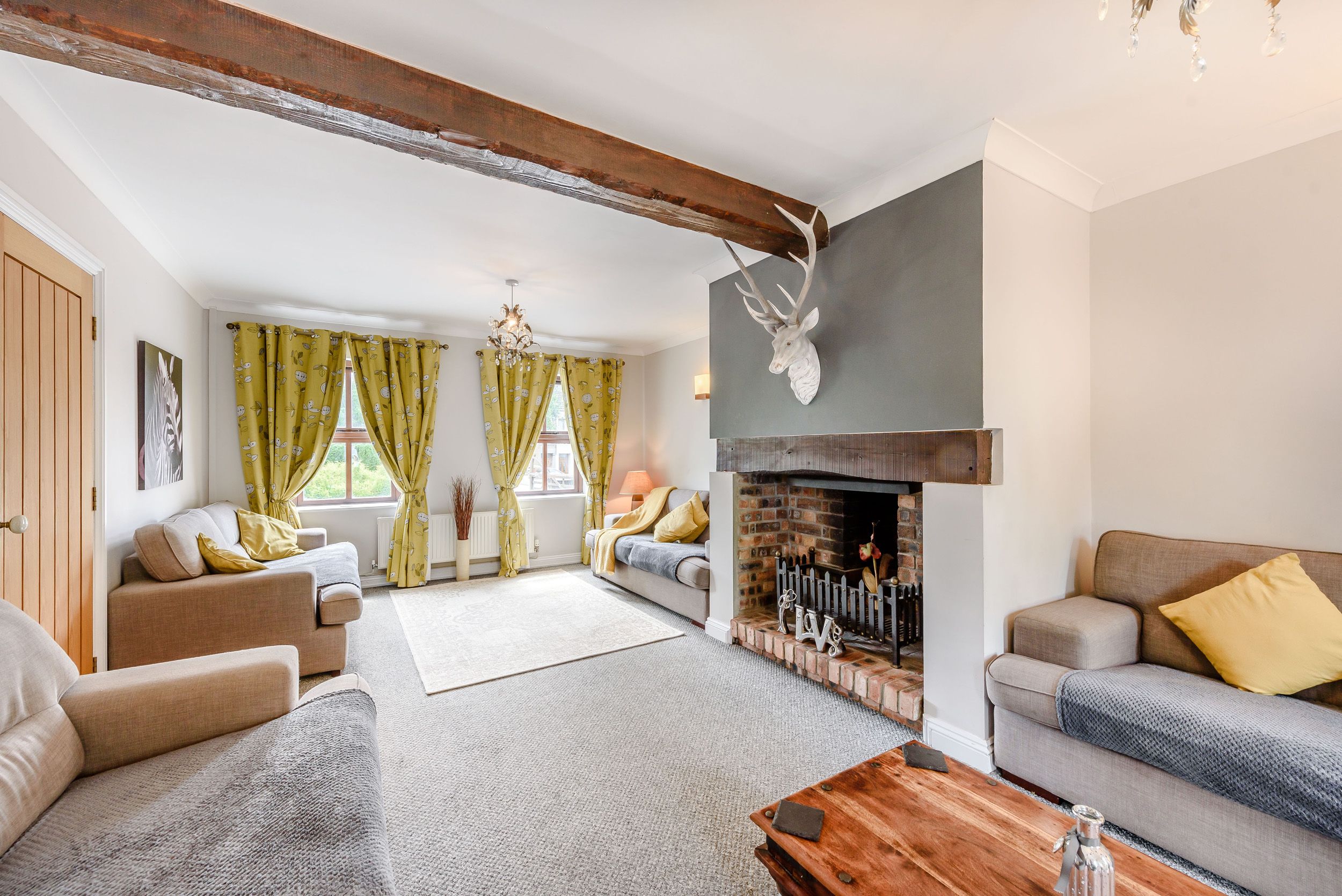 Trimsaran holiday cottage