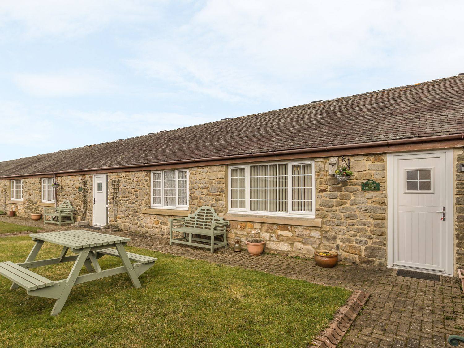 Acomb holiday cottage