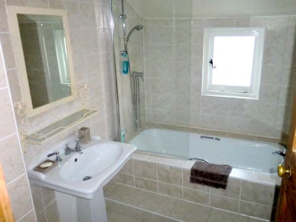 Snitterfield holiday cottage
