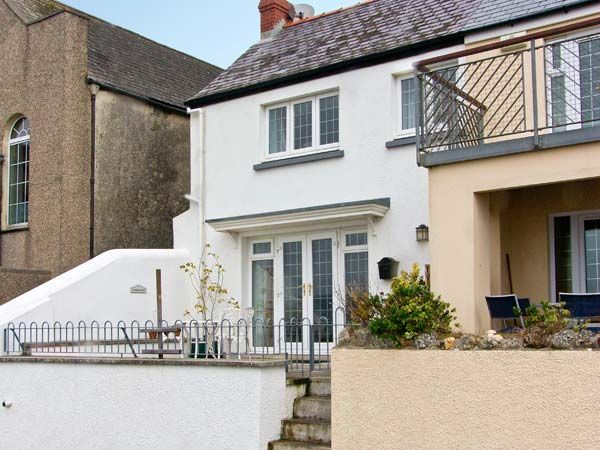 3 bedroom Cottage for rent in Amroth
