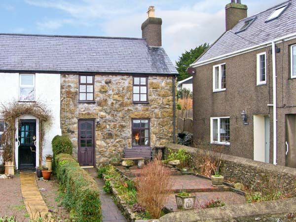 Llanbedrog holiday cottage