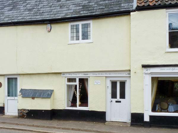 holiday let Great Ryburgh Melody Cottage