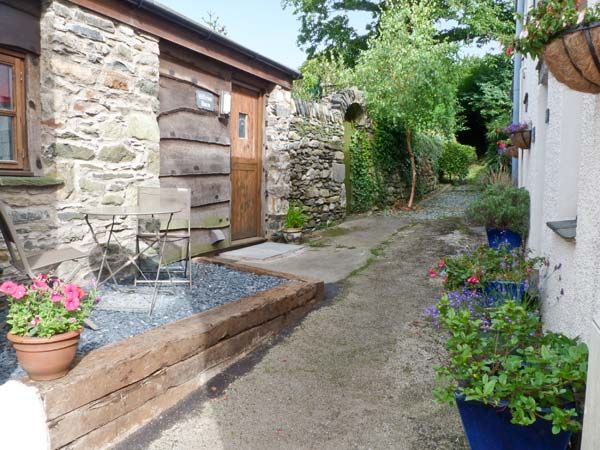 Hillrise Barn Pet-Friendly Cottage, Flookburgh, Cumbria & The Lake District (Ref 17527)