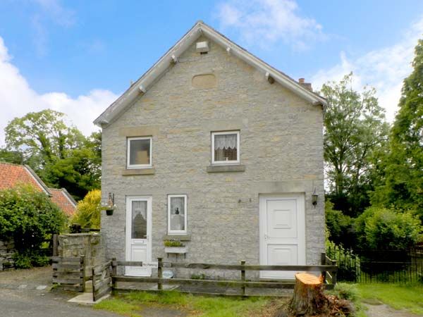 Chapel Cottage Pet-Friendly Cottage, Hutton-Le-Hole, North York Moors & Coast (Ref 17677)