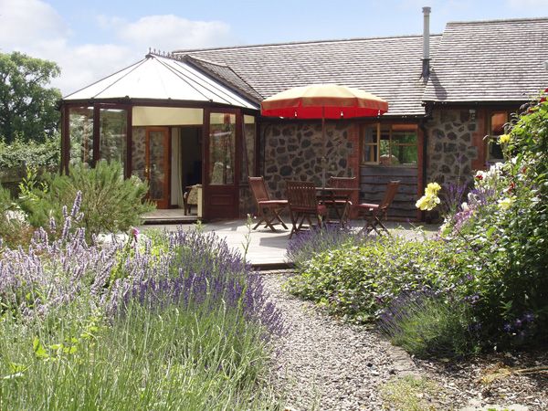 2 bedroom Cottage for rent in Malvern