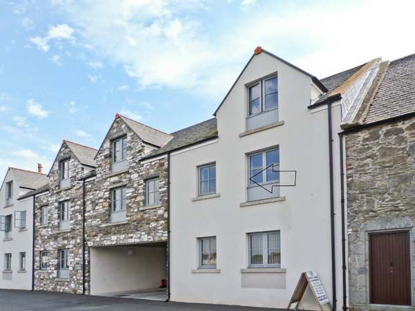holiday let Isle Of Whithorn 8 Ninian's Landing