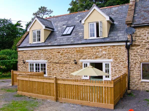 holiday let Haselbury Plucknett The Cygnet