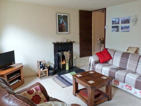 Swallow Cottage Pet-Friendly Cottage, Kirkby Stephen, Cumbria & The Lake District (Ref 19552)