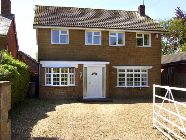 5 bedroom Cottage for rent in Southam