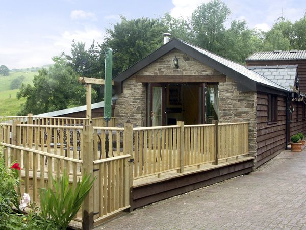 Mid Wales Holiday Cottages Cwm Derw Cottage Countryside Cottage, Llanafan Fawr, Mid Wales (Ref 2186) 