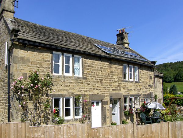 Eyam holiday cottage