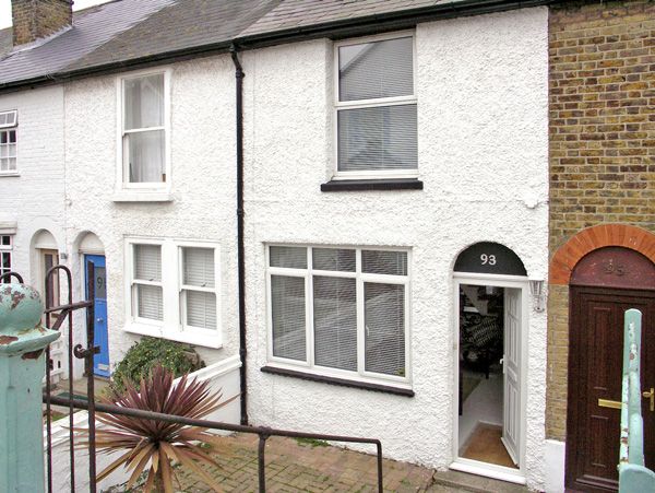 3 bedroom Cottage for rent in Whitstable