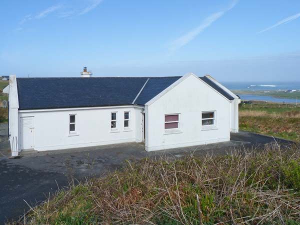 holiday let Louisburgh, County Mayo Montbretia Lodge
