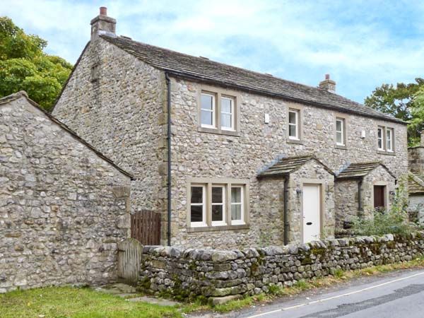 Malham Holiday Cottages Self Catering Accommodation In Malham