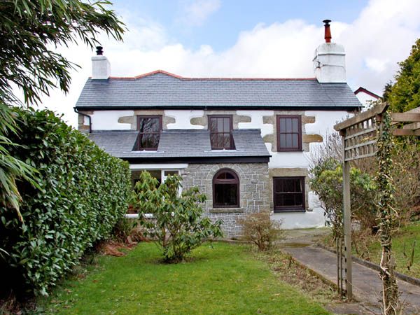 4 bedroom Cottage for rent in Falmouth