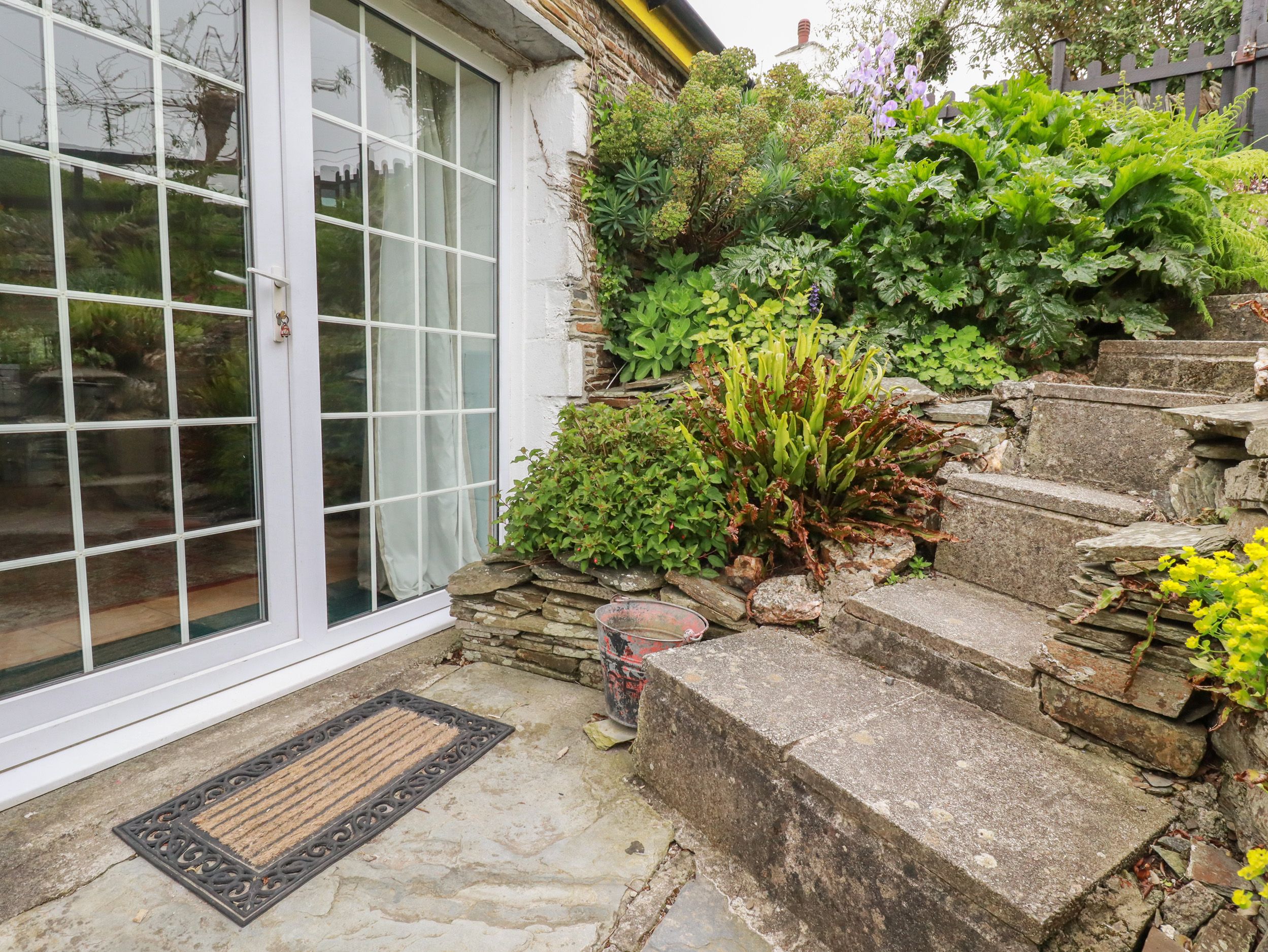 The Garden Apartment,
Tintagel,
Cornwall