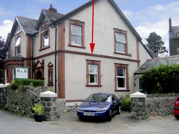Sea Views Holiday Cottages Dolafon Villa Apartment Pet-Friendly Cottage, Llanfairfechan, North Wales (Ref 3620) 