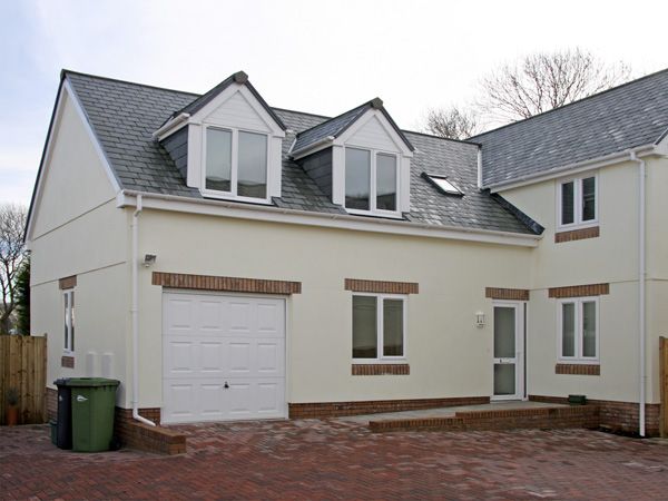 4 bedroom Cottage for rent in Combe Martin