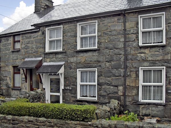 Trawsfynydd holiday cottage