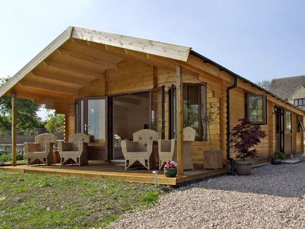 2 bedroom Cottage for rent in Broadway