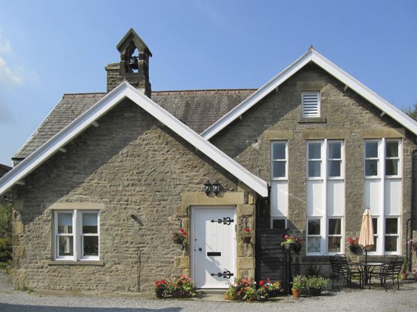 2 bedroom Cottage for rent in Leyburn