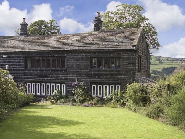 Barkisland holiday cottage