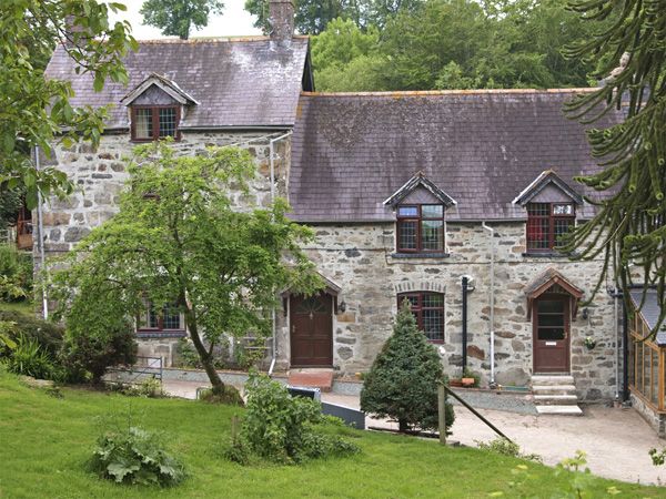 Llanfyllin holiday cottage