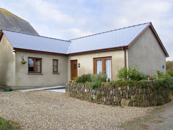 Abercastle holiday cottage