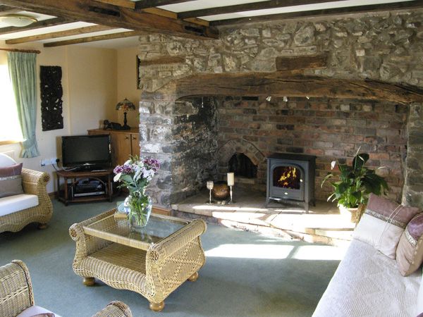 Llanfyllin holiday cottage