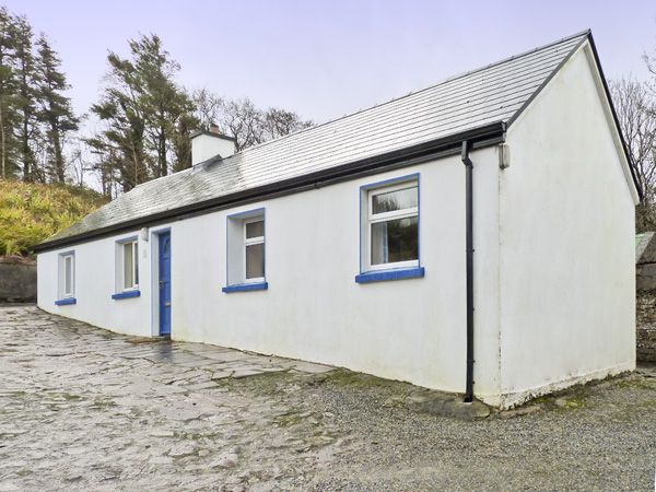 Cnocmor Cottage Ireland Dog Friendly Holiday Cottage