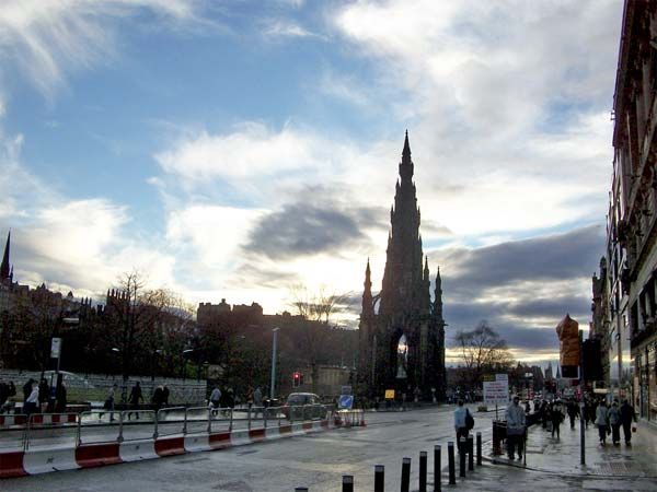 3 bedroom Cottage for rent in Edinburgh