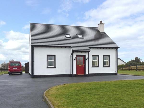 1 Arranmore View Beach Cottage Dungloe County Donegal North West Ref 4552