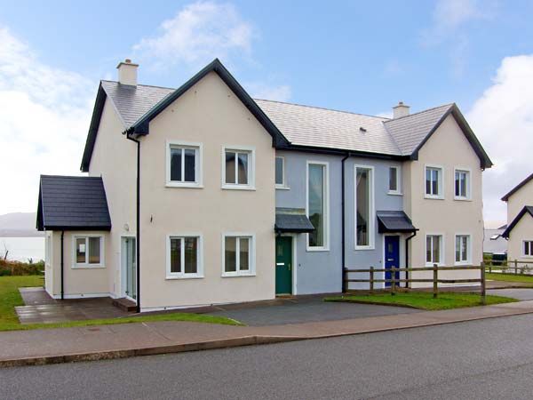 1 Glor Na Farraige Coastal Cottage Knightstown County Kerry South West Ref 4593