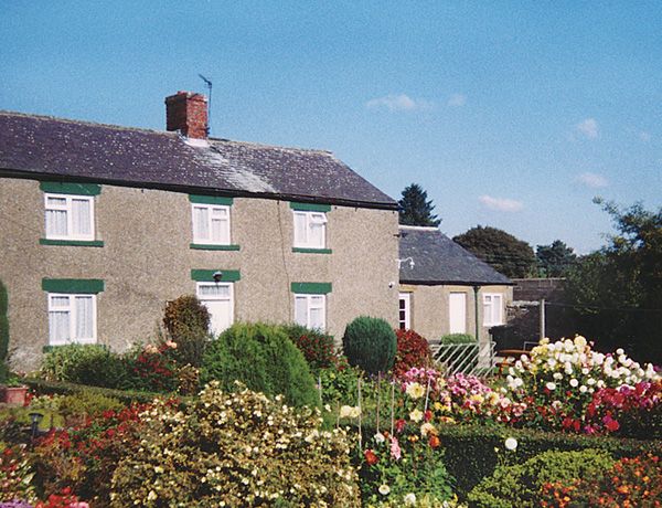 Casten Cottage <br />Family Cottage (Ref 549)