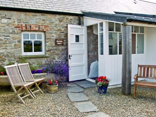 Nevern holiday cottage