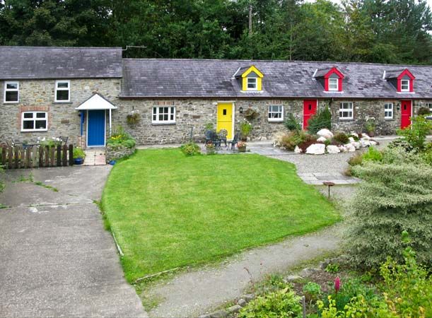 Plwmp holiday cottage