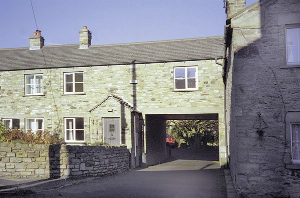 1 Chestnut Garth Pet-Friendly Cottage, West Witton Near Leyburn, Yorkshire Dales (Ref 779)