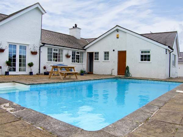 Dulas holiday cottage
