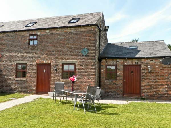 2 bedroom Cottage for rent in Durham