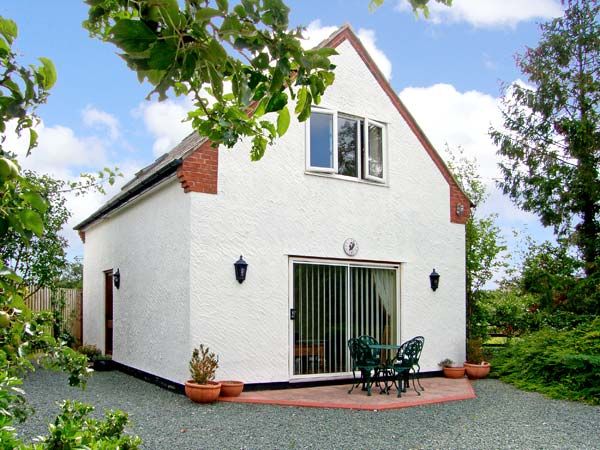 Broxton holiday cottage