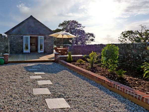 Tregadillett holiday cottage