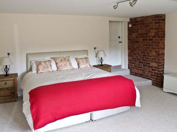 Cookley holiday cottage