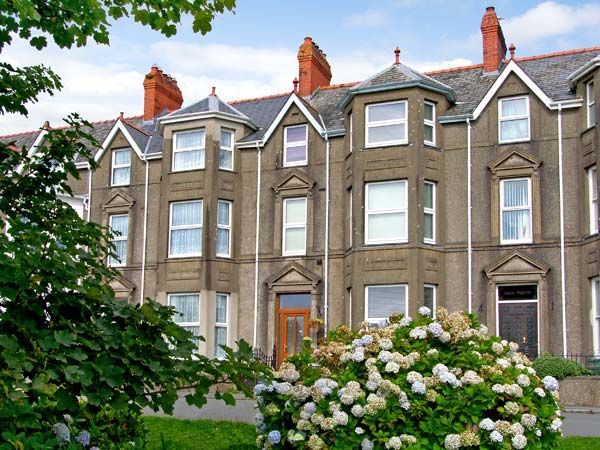 Criccieth holiday cottage