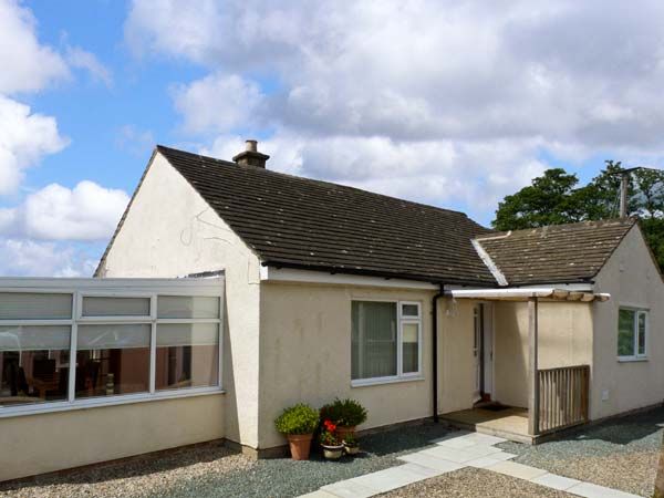 4 bedroom Cottage for rent in Richmond