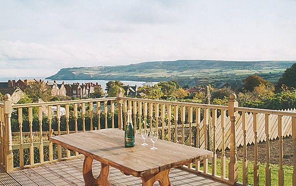 Fylingthorpe holiday cottage